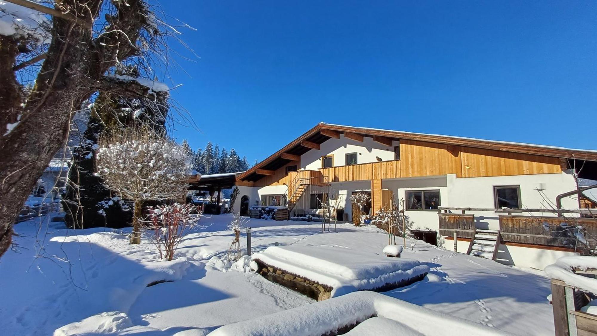 Hotel Landhaus Almdorf Sankt Johann in Tirol Esterno foto